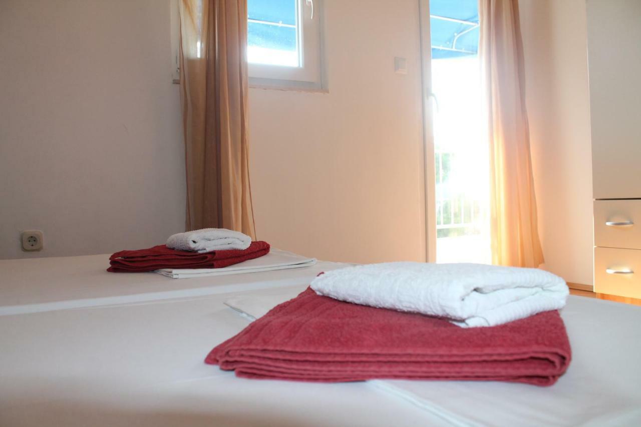 Ferienwohnung Covahouse Jelsa  Exterior foto